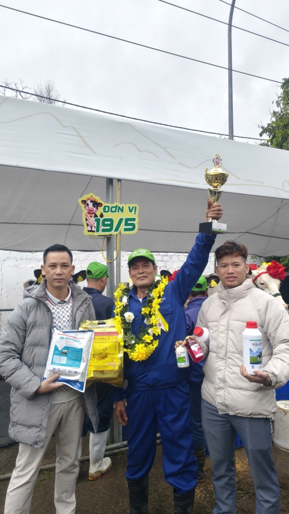 z7401992854307 2977f70f6b6d6410b206d37012dd45cb