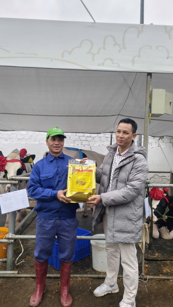 z7401992887493 380ef33b9bcf0fa86bd03637855146d0